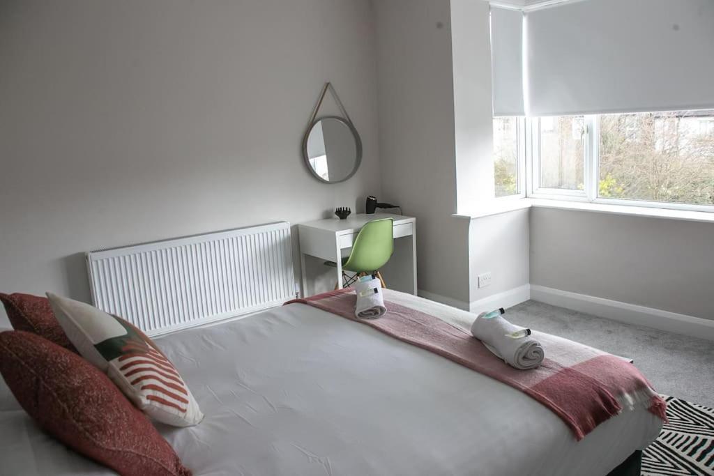Stylish Retreat In Leigh-On-Sea Apartment Southend-on-Sea Exterior photo